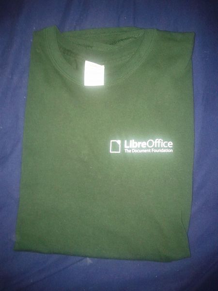 File:Libreoffice-qa-t-shirt front.jpg